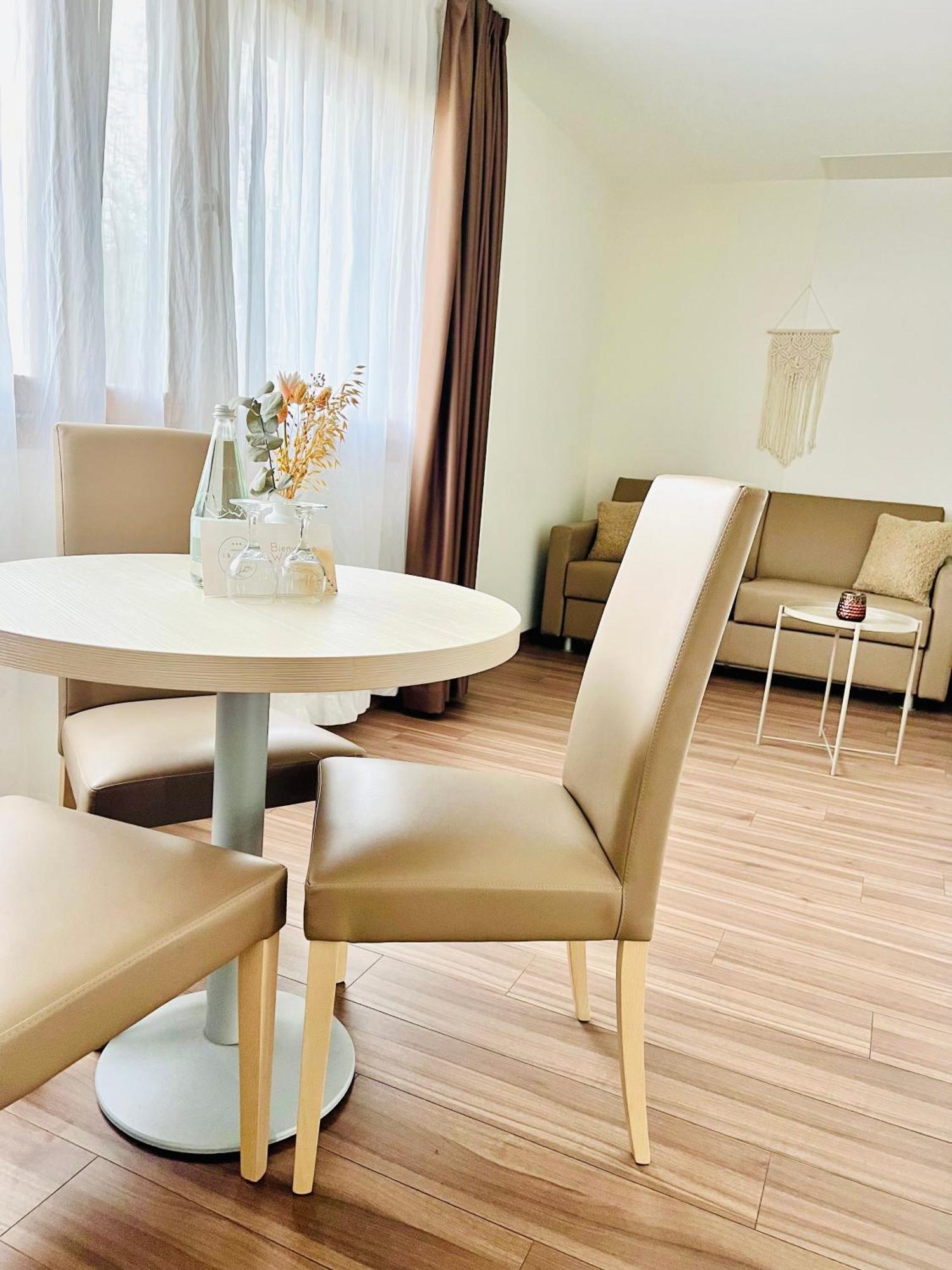 Hotel Domaine De La Sauge Cudrefin Екстериор снимка